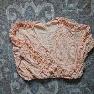 Free People Runaway Boho Crochet Lace Long Sleeve Cropped Top in Light Peach XS